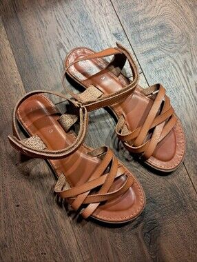Apakowa Brown Strappy Leather Summer Sandals